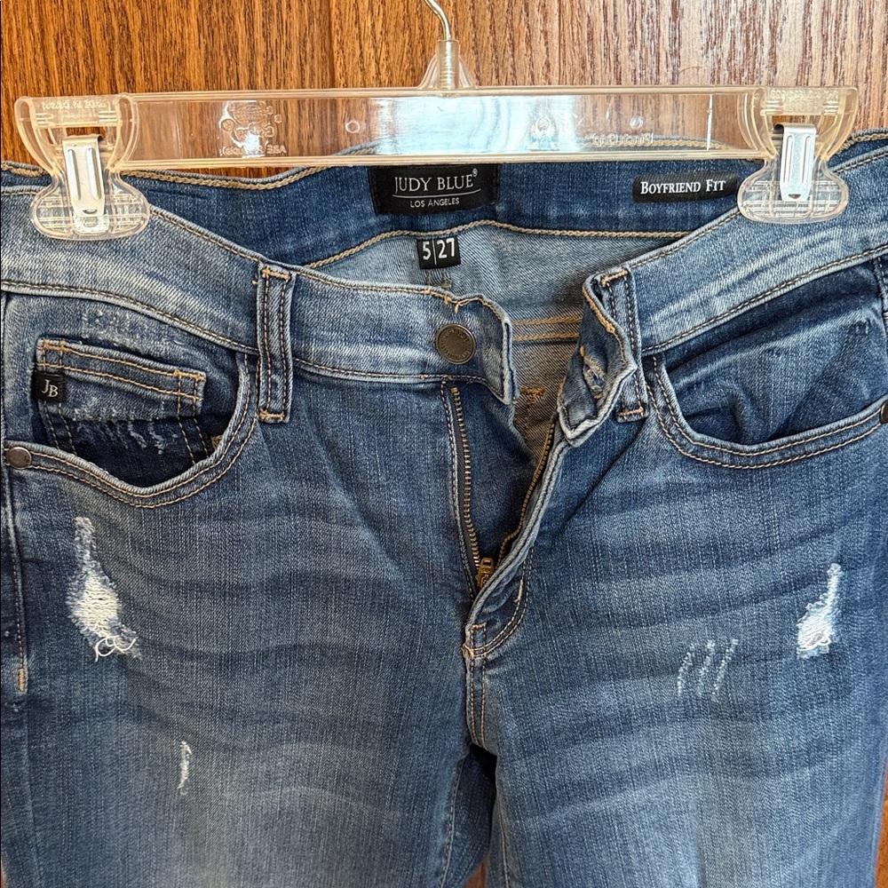 Judy Blue Distressed Boyfriend Jeans in Mid Blue Wash